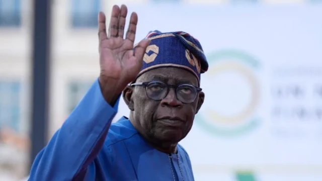 Aworan Aarẹ Bola Tinubu tilẹ Naijria