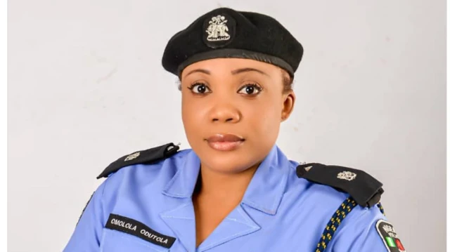 CSP Omolola Odutola, Alukoro ọlọpaa Ogun
