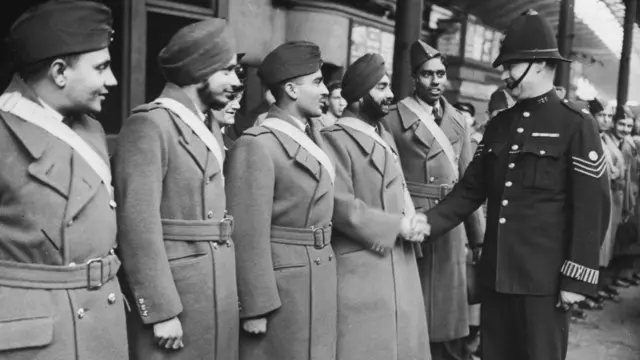 இந்திய விமானப் படை, விமானப் படை வரலாறு, பாதுகாப்பு படைகள், பாகிஸ்தான் போர், சீனப் போர், விமானப் படை தினம்