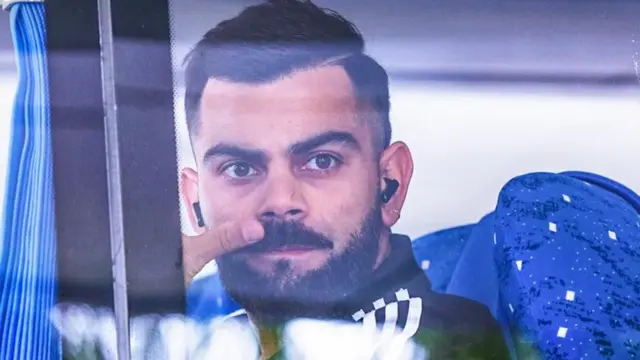 भारतीय क्रिकेटर विराट कोहली.