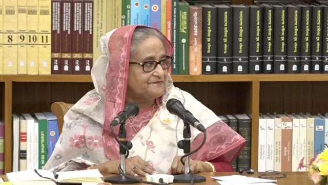 আওয়ামী লীগ সভানেত্রী শেখ হাসিনা 