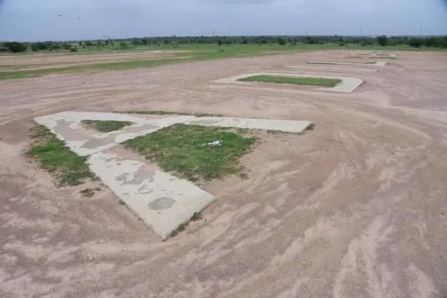 ఆదిలాబాద్ ఎయిర్ స్ట్రిప్