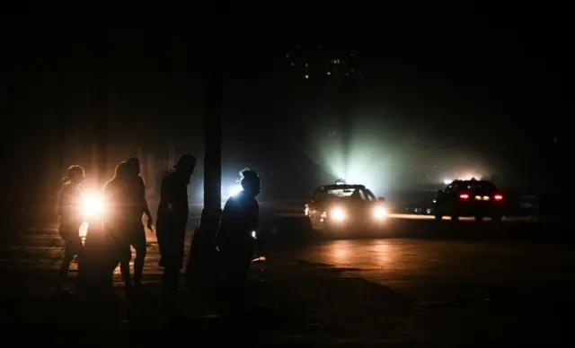 Calle sin luz en La Habana