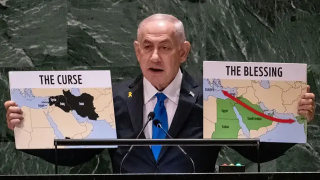 ቀዳማይ ሚኒስተር ነታንያሁ ካርታታት ማእከላይ ምብራቕ ኣብ ዘቕረበሉ ህሞት