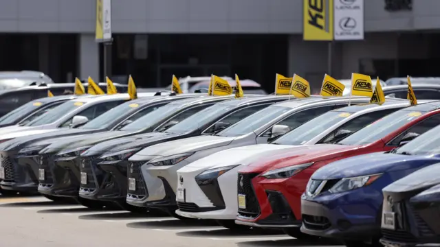 تحلیل‌گران می‌گویند این تصمیم به احتمال زیاد به تعطیلی موقت بخش مهمی از صنعت خودرو در آمریکا منجر خواهد شد، موجب افزایش قیمت خودروها خواهد ش