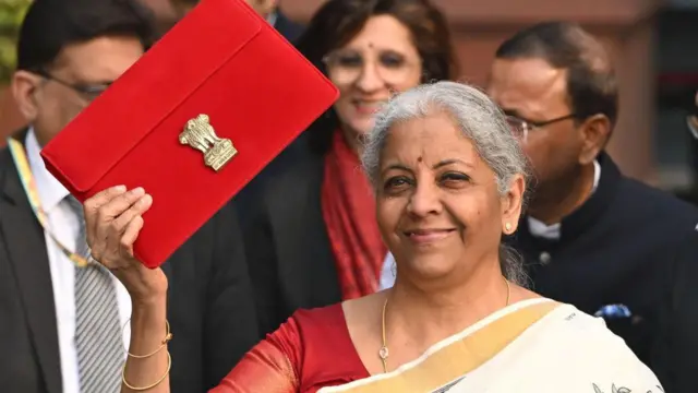 બીબીસી ગુજરાતી રૂપિયો શૅરબજાર ડોનાલ્ડ ટ્રમ્પ ટ્રેડ વોર નિર્મલા સીતારમણ બજેટ