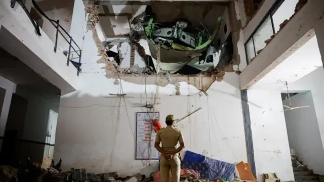 అహ్మదాబాద్ విమానం