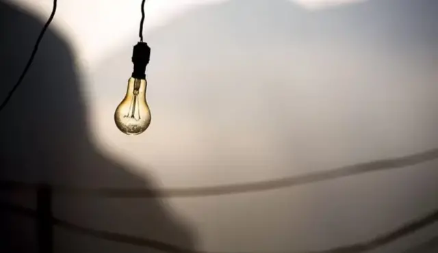 Канат Ишенбек: Андай чакан атомдук станция электр энергияга болгон муктаждыгыбызын 10 пайызын гана камсыздаса, кооптуу технологиянын бизге кереги барбы? 