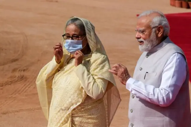 শেখ হাসিনা গত চার মাস ধরে ভারতে রয়েছেন। ছবিতে দিল্লিতে শেখ হাসিনা ও নরেন্দ্র মোদী।