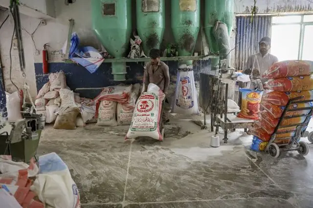 wheat, Flour, Flour mills