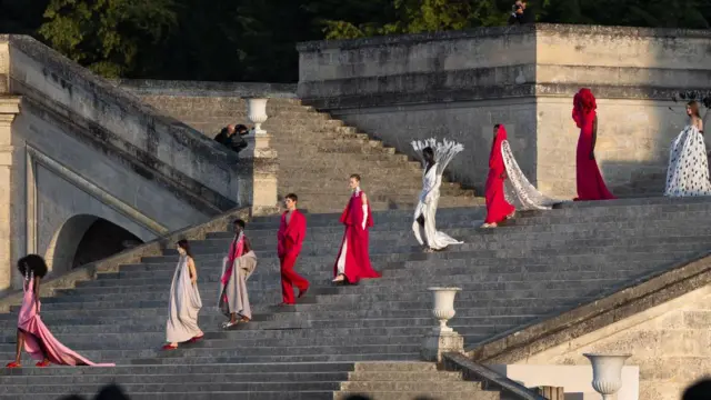 تصاویری از نمایش خانه مد «ولنتینو»