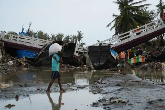 WFP ဦးဆောင်မယ့် မြေပြင်အဆင့် သယ်ယူပို့ဆောင် ဖြန့်ချီရေး ယန္တရားတစ်ရပ်ကို စစ်တွေအခြေစိုက် ဖော်ဆောင် ထားရှိ