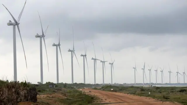 இலங்கை, கலப்பு மின்திட்டம், சீனா