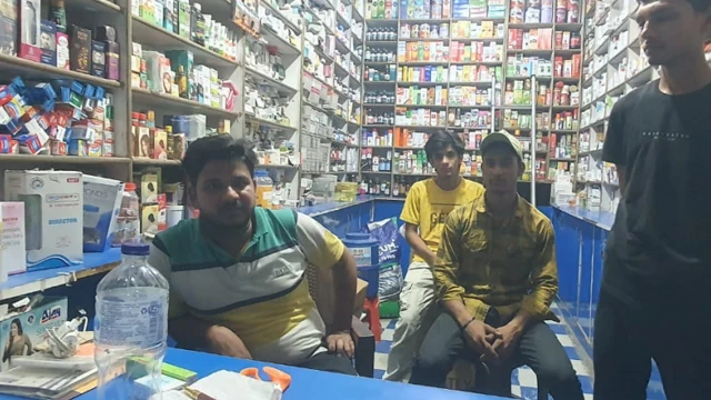 சம்பல்: காவல்துறை தடியடி நடத்தியதாக குற்றம் சாட்டும் முஸ்லிம் வாக்காளர்கள் - கள அறிக்கை