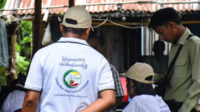 သန်းခေါင်စာရင်းကောက်သူတွေ အဖမ်းခံရတဲ့ လောင်းလုံး 