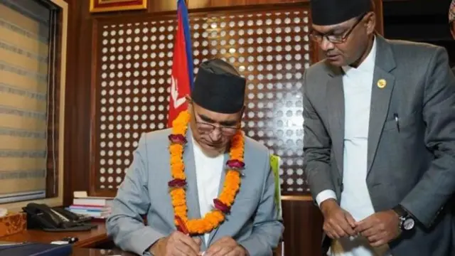 अर्थमन्त्री 