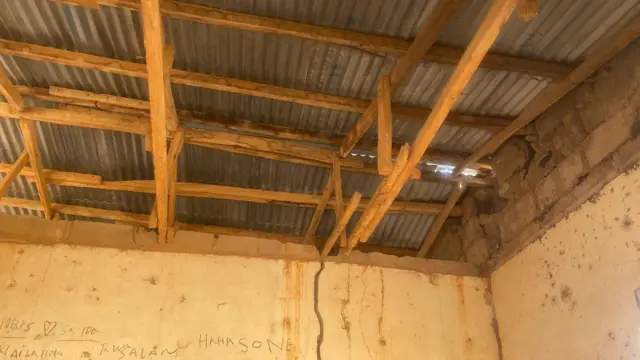 Healthcare facility building in Baita that has been abandoned for nine years.