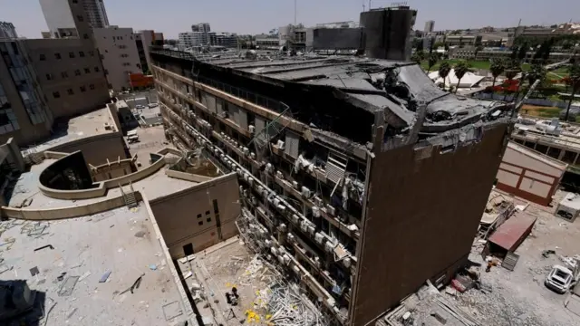 کله چې د بئر شیبه روغتون وویشتل شو، اسرائیلي چارواکو په چټکۍ شمېرې خپرې کړې او منظم تازه معلومات یې ورکړل.