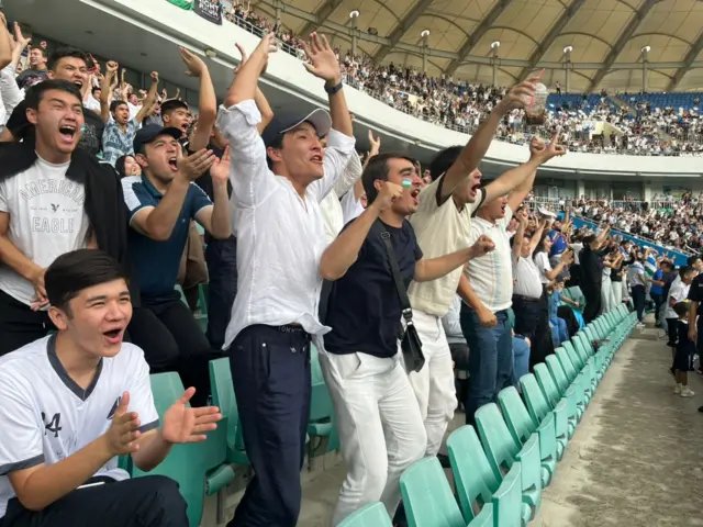 "Bunyodkor" stadioni