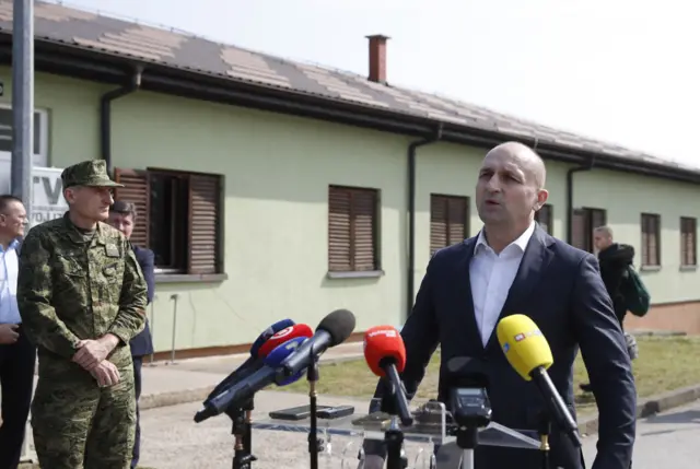 ministar odbrane hrvatske ivan anušić