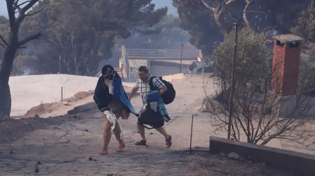 požar, hrvatska, omiš, makarska