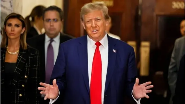 রিপাবলিকানদের হয়ে প্রেসিডেন্ট নির্বাচনে লড়তে যাচ্ছেন ডোনাল্ড ট্রাম্প