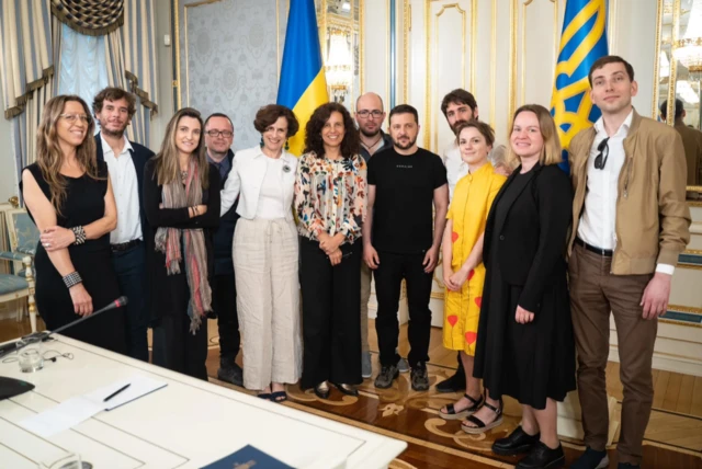 журналісти