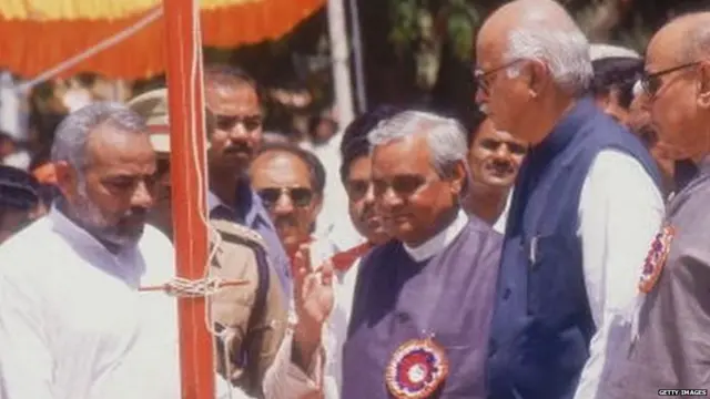 ਨਰਿੰਦਰ ਮੋਦੀ ਅਤੇ ਵਾਜਪਾਈ