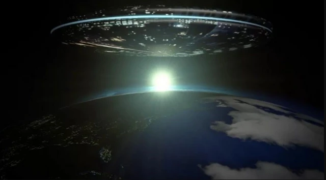 เอเลียน