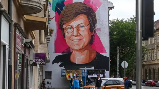 مهد العمل الرائد الذي قام به كاتالين كاريكو ودريو وايزمان في مجال الرنا المرسال الطريق لإنتاج لقاحي فايزر وموديرنا لعلاج فيروس كورونا