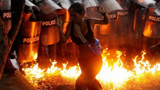 Elecciones Venezuela: Imágenes de las protestas por las dudas sobre el  triunfo electoral de Maduro que dejan al menos 2 muertos y cientos de  detenidos - BBC News Mundo