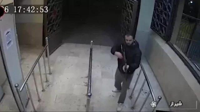 ت﻿صاویر ویدیویی از فرد مسلح