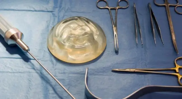 Dareeraha Collagen waa borotiin aad u badan oo laga helo lafaha, maqaarka, muruqa, iyo qaybaha kale ee jirka. Hoos u dhaca qadarka Collagen ayaa ku xiran da’da qofka.