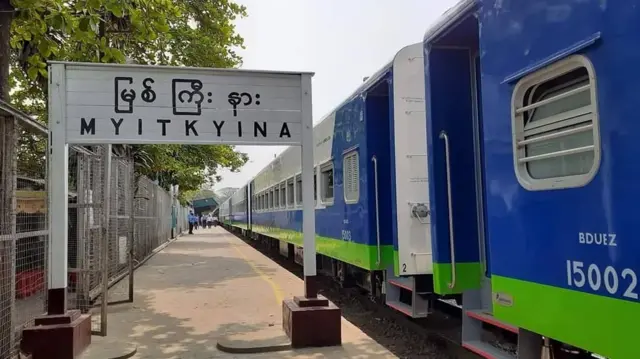 အာဏာမသိမ်းခင်ကာလက မြင်တွေ့ရတဲ့ မြစ်ကြီးနား ဘူတာ