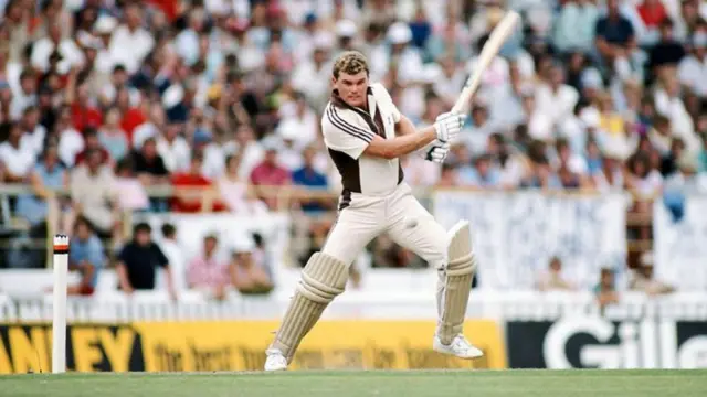 न्यूजीलैंड के खिलाड़ी मार्टिन क्रो.