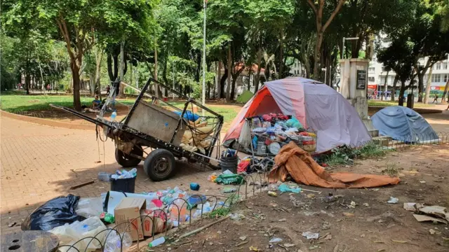 Barracarobô pixbet grátispessoasrobô pixbet grátissituaçãorobô pixbet grátisrua na Praça da República,robô pixbet grátisSão Paulo