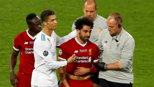 صلاح يخرج باكيا من نهائي 2018