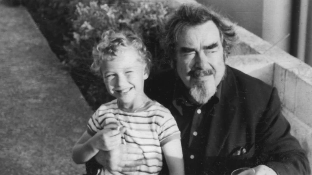 ሳውል ወርድስዎርዝ ከአባቱ ክርስቶፈር ጋር