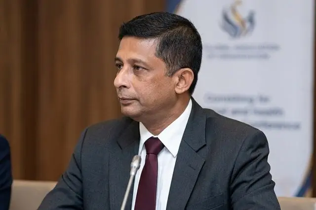 සුරේෂ් සලේ