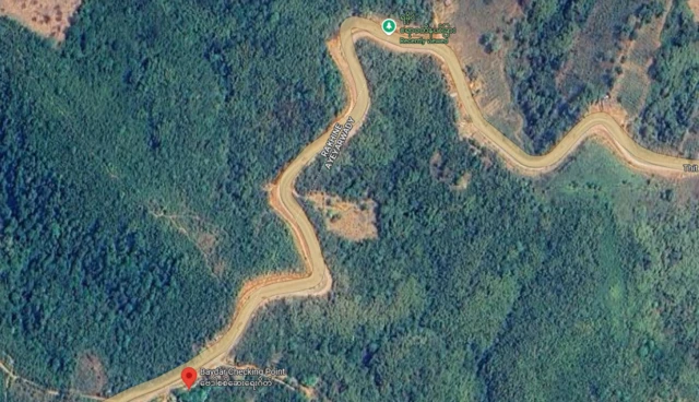 ရခိုင်ရိုးမလမ်းပေါ်က တိုက်ပွဲ