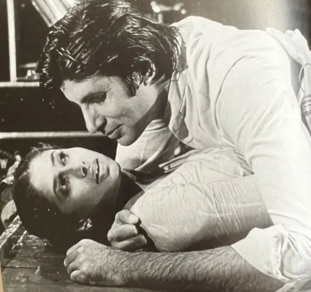 امیتابھ بچن اور سمیتا پاٹل