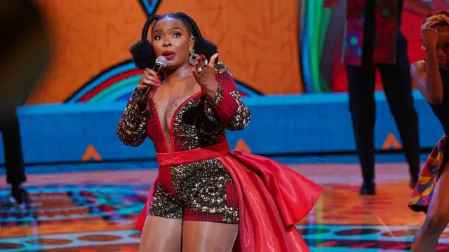 Nigerijska pevačica Jemi Alad na ceremoniji