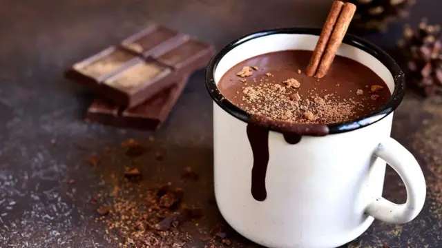 டார்க் சாக்லேட் சாப்பிடுவது ஆரோக்கியமானதா?