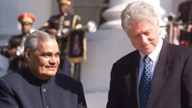 वाजपेयी और क्लिंटन