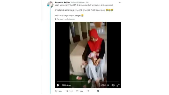 Cuplikan video 'Bu Dendy' yang viral.