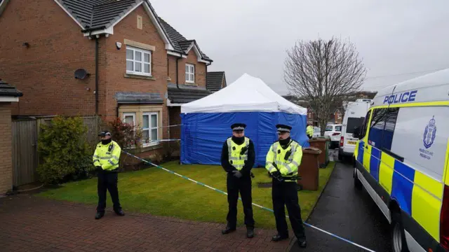 Sturgeon ve Murrell'in evi
