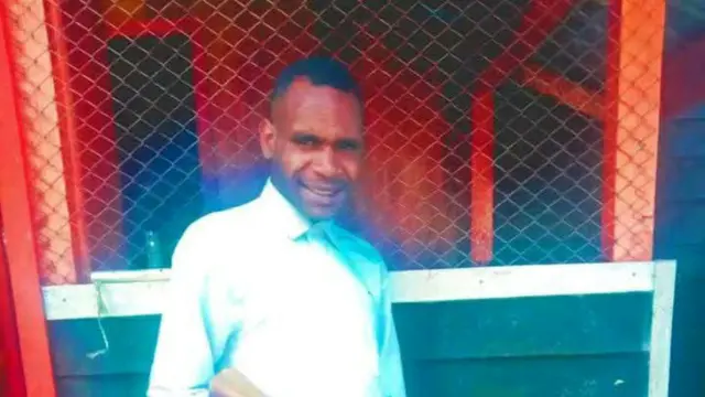 Elianus Agimbau, 20 tahun, adalah pendeta Gereja Kemah Injil Indonesia (GKII), di Kampung Jenetapa, Distrik Agisiga, Kabupaten Intan Jaya.