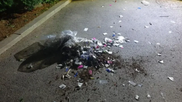 စက်ဆုပ်ရွံရှာဖွယ် အညစ်အကြေးတွေ ထည့်ထားတယ်လို့ဆို