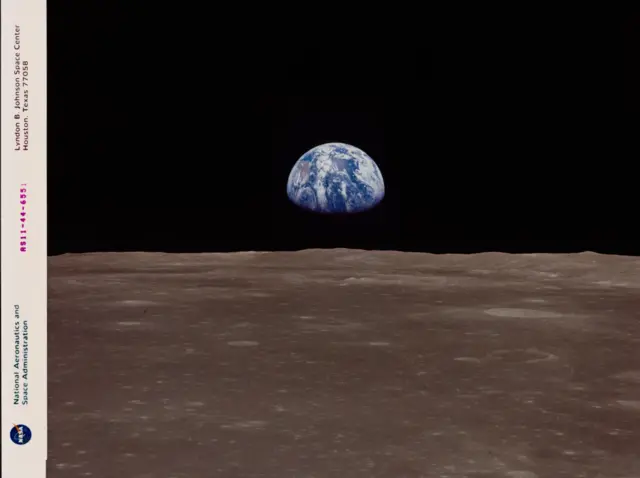ओपोलो 11 से खींची गई तस्वीर