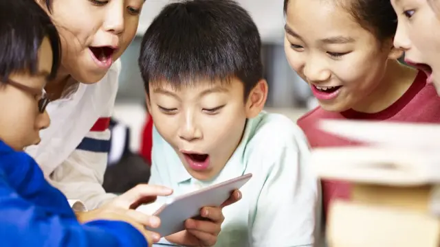 குழந்தைகள் மாதிரிப் படம்